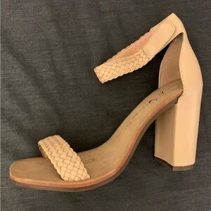 Jeffrey Campbell Nude Braided Heels Sandals NWT 8.5 Shoes
